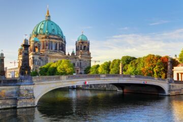 Cultural Heritage Education: Berlin as a Case Study